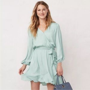 GUC LC Lauren Conrad Balloon Sleeve Wrap Dress in Light Blue Size Medium